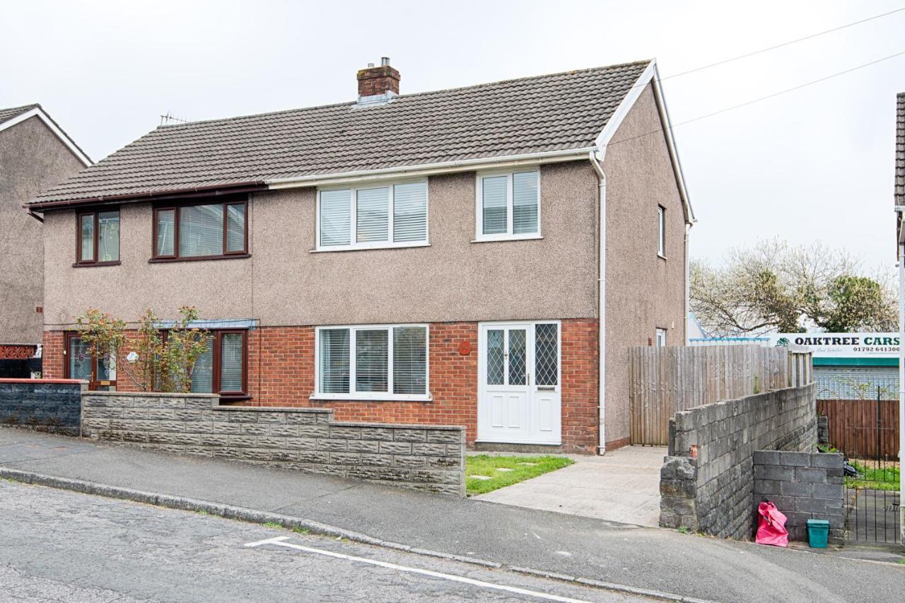 Off Road Parking, Garden, Smart Tv'S In All Rooms! Morriston Exteriör bild
